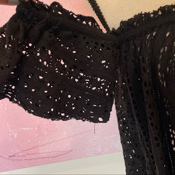 FREE PEOPLE | FP Beach Eyelet Off the Shoulder Top Size Small - Picture 3 of 7